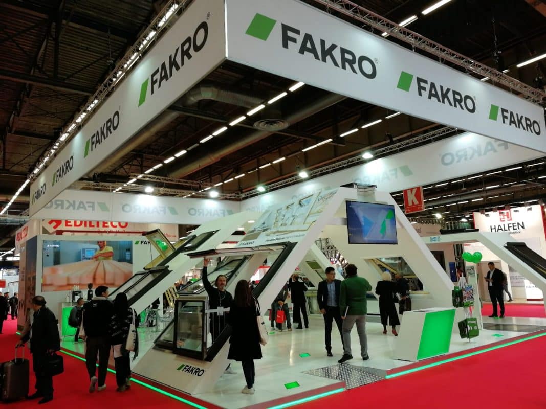 FAKRO products operated via Wi-Fi network at BATIMAT Trade Show in Paris